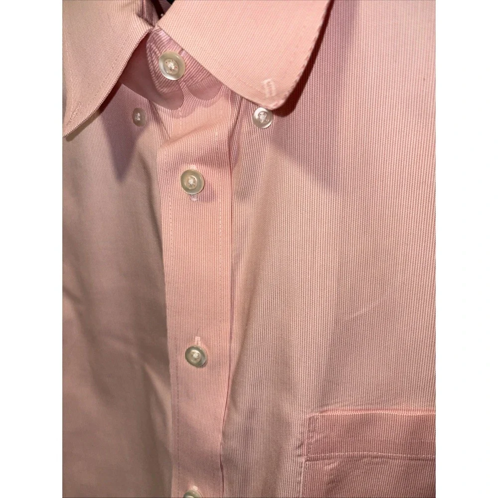 NWOT Kenneth Cole Reaction Men's Shirt Large Button-Down Pink micro strips - Picture 2 of 6